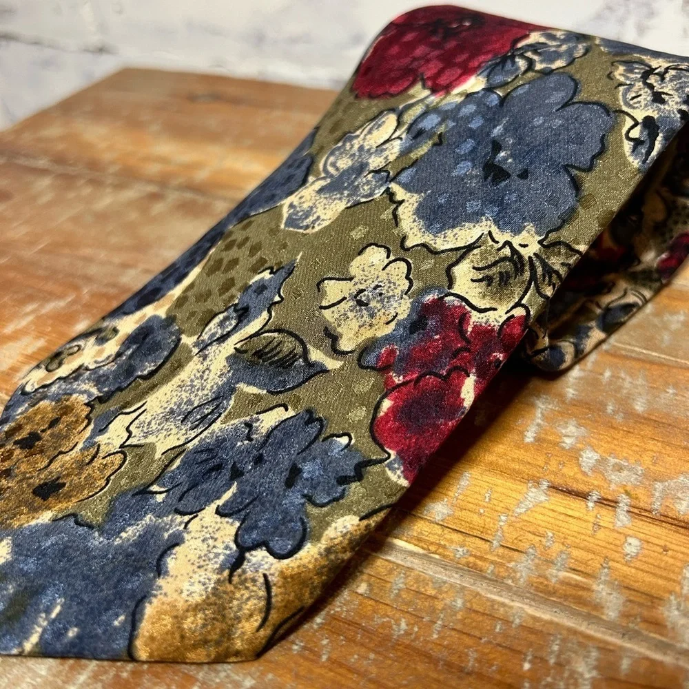Contissma Vintage Silk Floral Classic Neck Tie Green Burgundy Elegant Eclectic